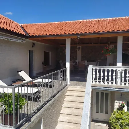 Apartament Tomic