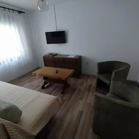 Tomic Apartment