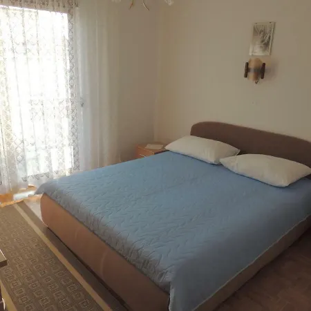 Apartament Tomic *