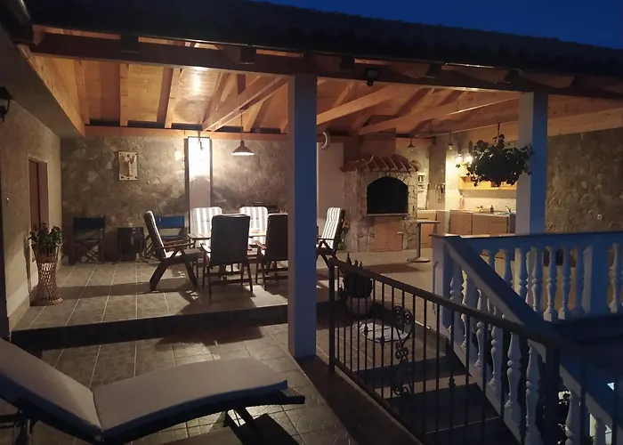 Apartament Tomic