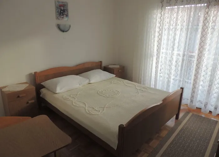 Apartament Tomic